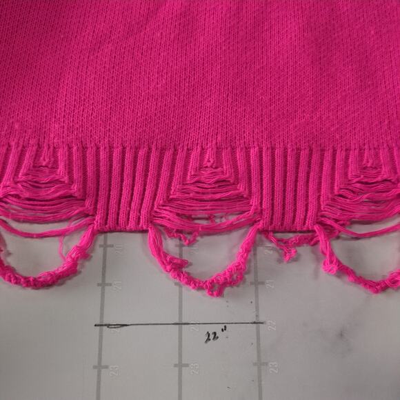 BADU Distressed Sweater One Size Hot Pink Knitted Fringe Hem Casual Holiday Chic - Picture 8 of 8